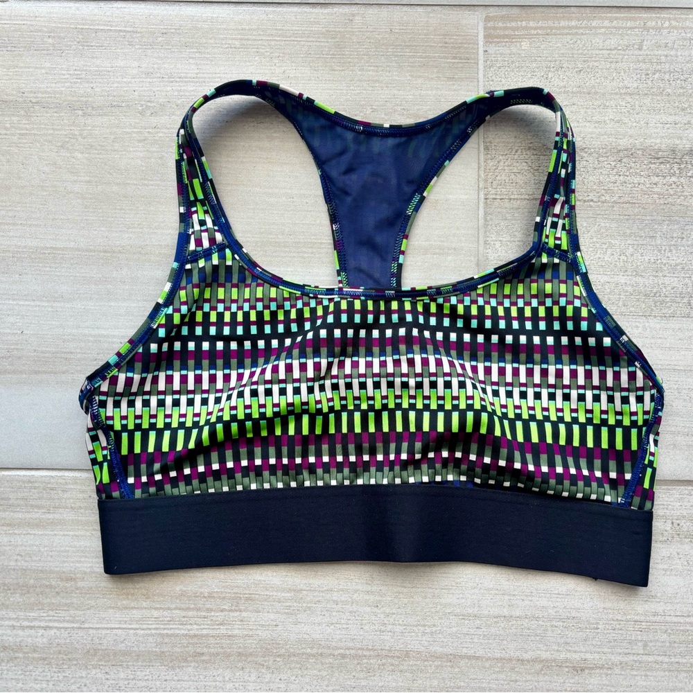 Victoria Sport Colorful Patterned Sports Bra